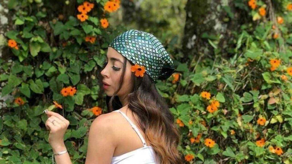 Federica Pacela, in mezzo alla natura è spettacolo: che lato B - FOTO