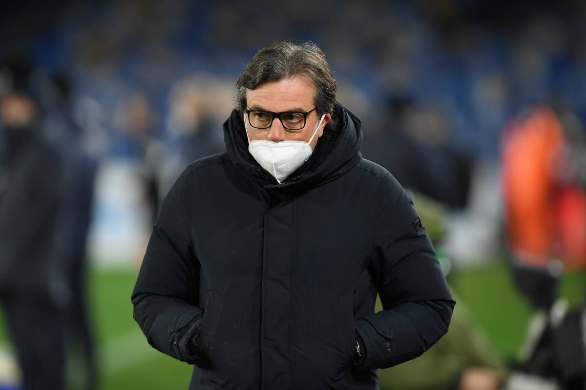 Calciomercato Napoli, il Milan si inserisce nell'affare. I partenopei avevano il giocatore in pugno, ma ora sembra che lo scenario sia del tutto cambiato a causa dell'inserimento del Milan nella trattativa.