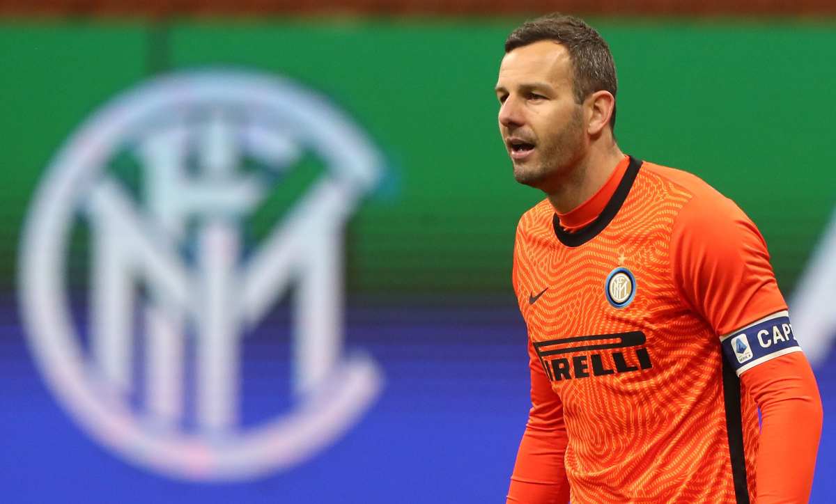 Calciomercato Inter, deciso il futuro di Handanovic