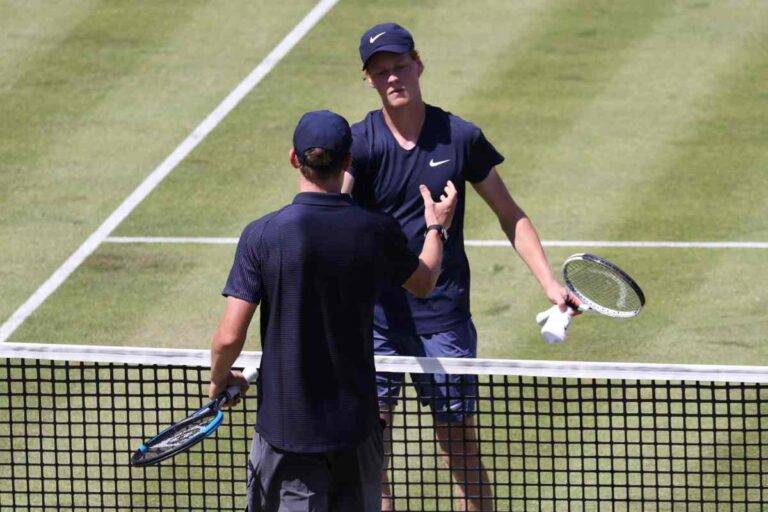 Primo turno Wimbledon: clamoroso Sinner, che gara