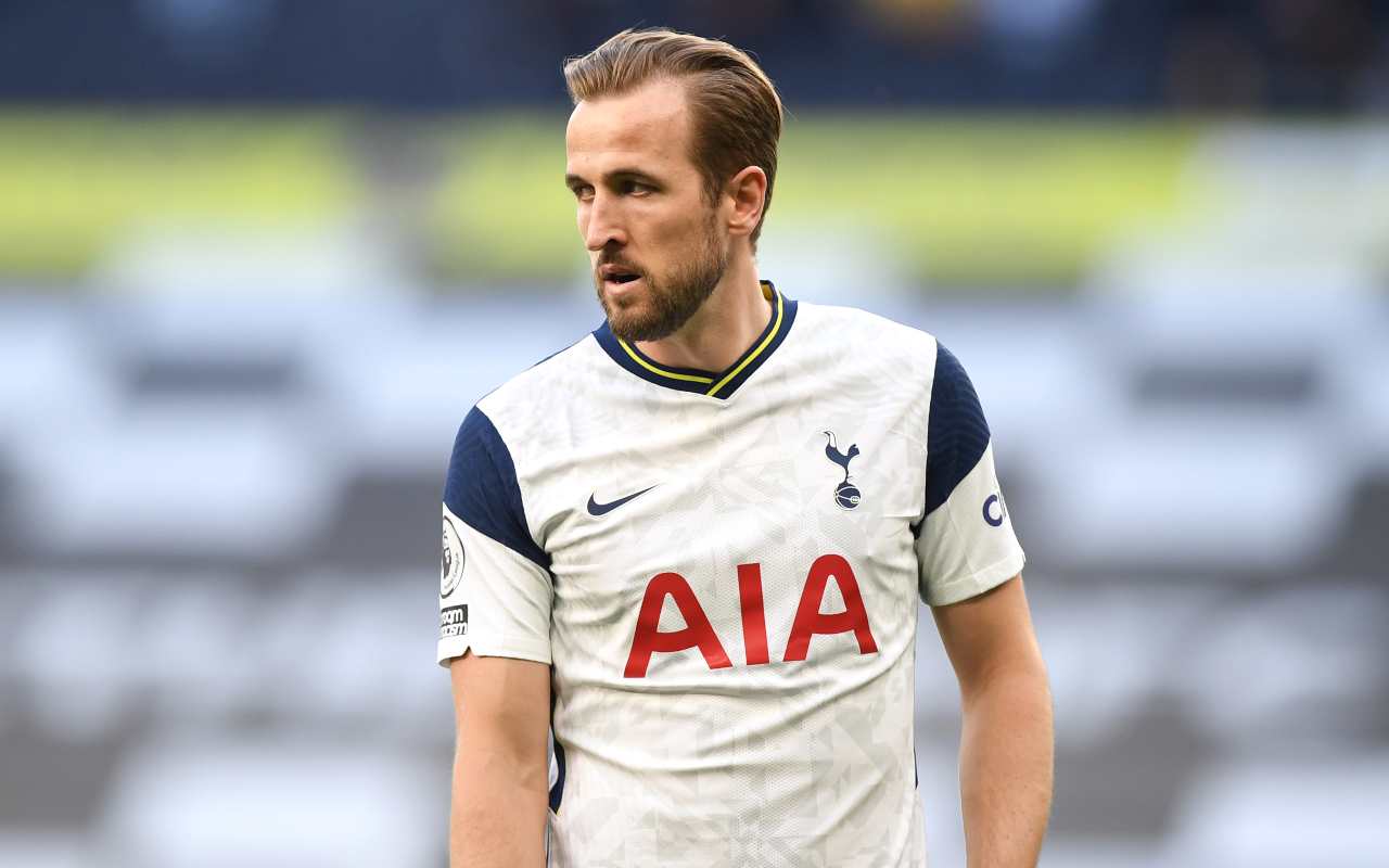 Juventus Harry Kane richiesta shock Tottenham 175 milioni