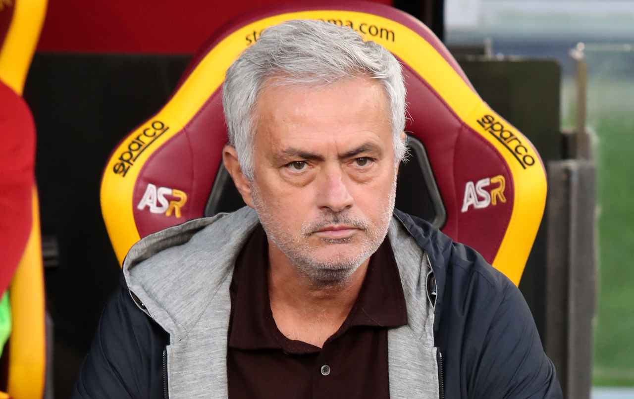 Calciomercato Roma Mourinho esclude Mayoral Kumbulla via a gennaio