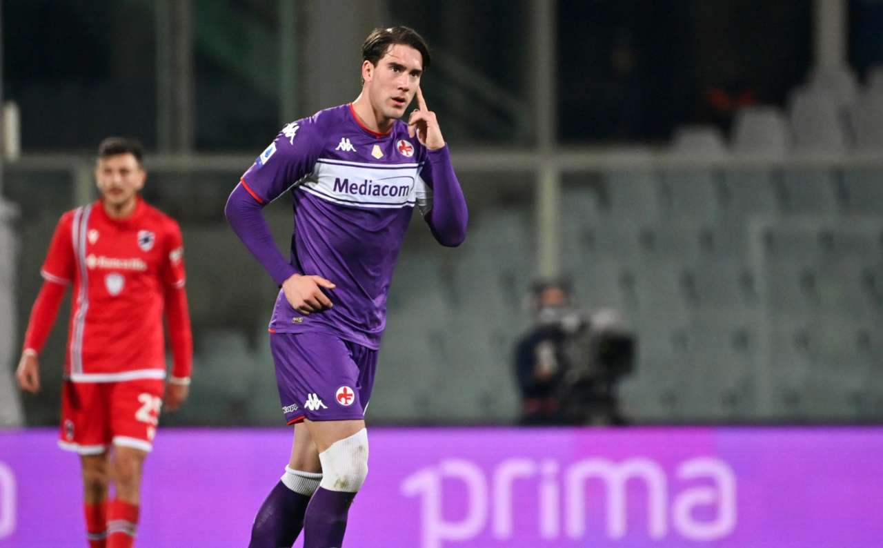 Calciomercato Juventus colpaccio gennaio Vlahovic Fiorentina 50 milioni di euro