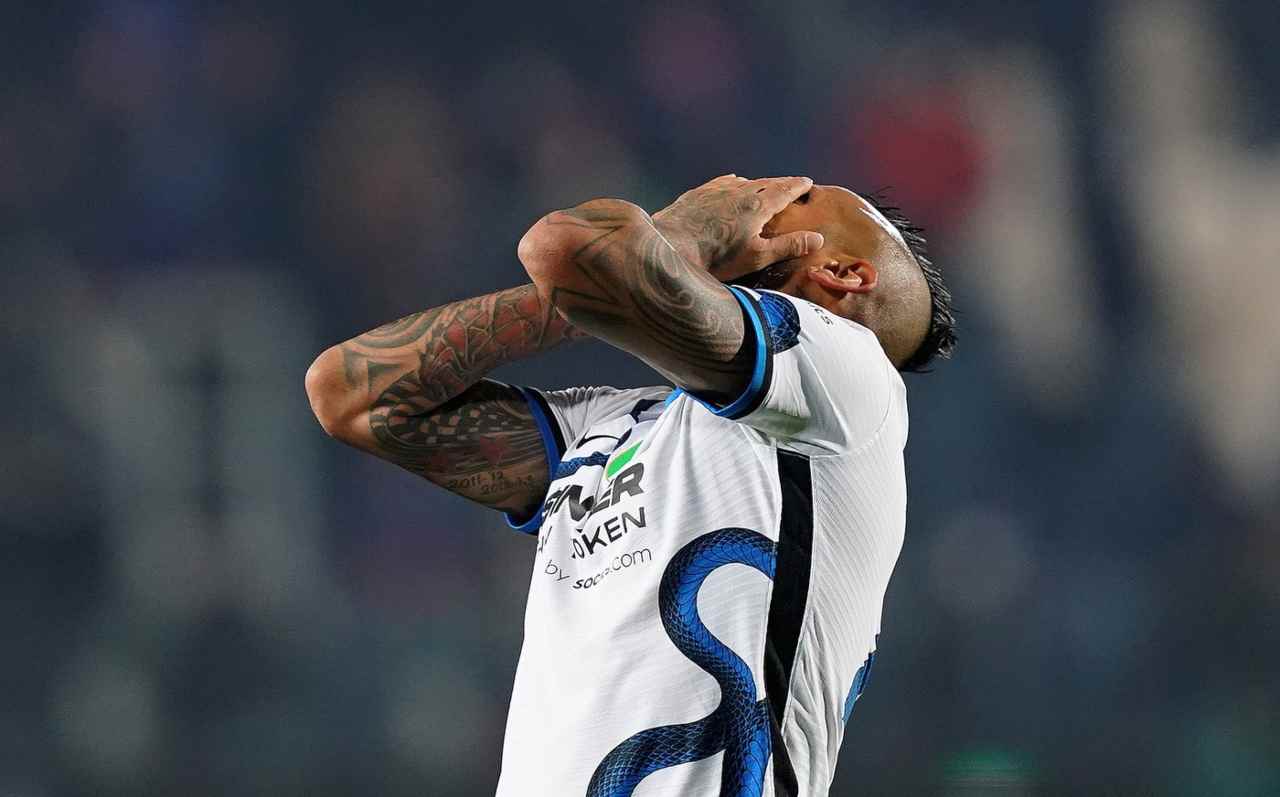 Calciomercato Inter addio Vidal zero Frattesi 20 milioni euro giugno