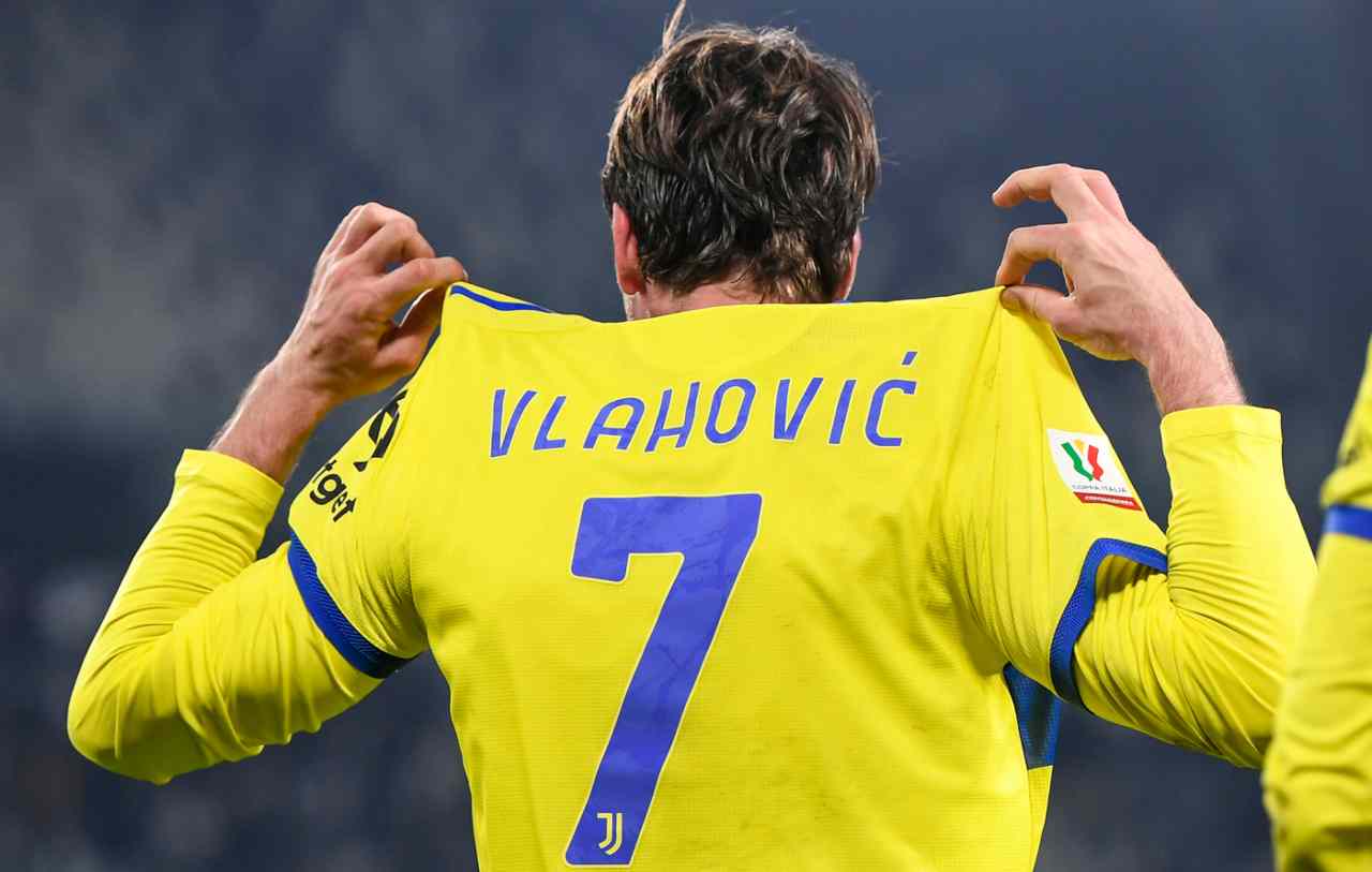 Calciomercato Juventus colpo Fiorentina Vlahovic giugno Milenkovic 25 milioni euro scadenza