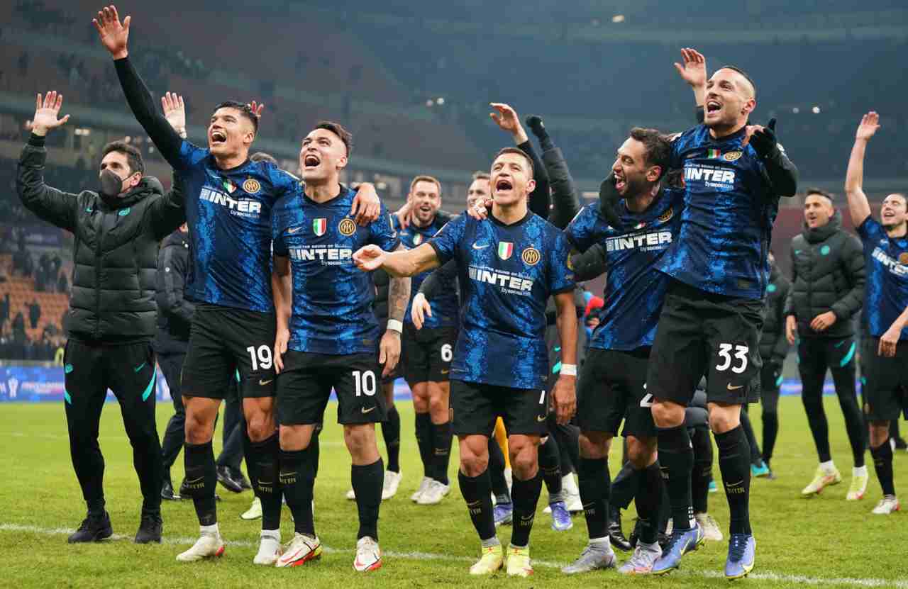 Calciomercato Inter non si presenta ritiro Sanchez addio buonuscita