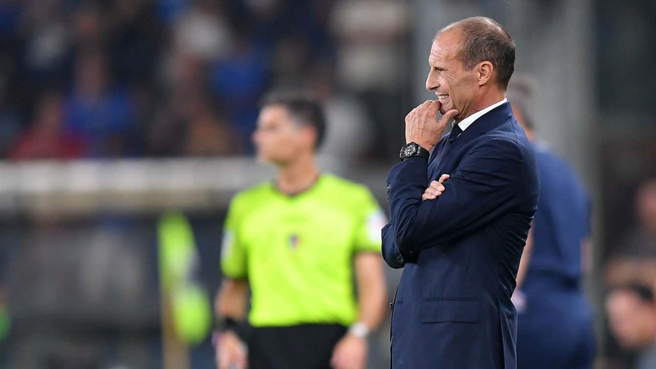 Juventus, tifosi inferociti con Allegri: "Imbarazzante, è l'anticalcio"
