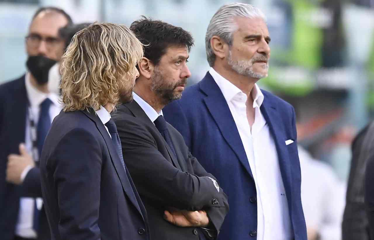 Calciomercato Juventus Allegri incontro summit Depay Milik prestito