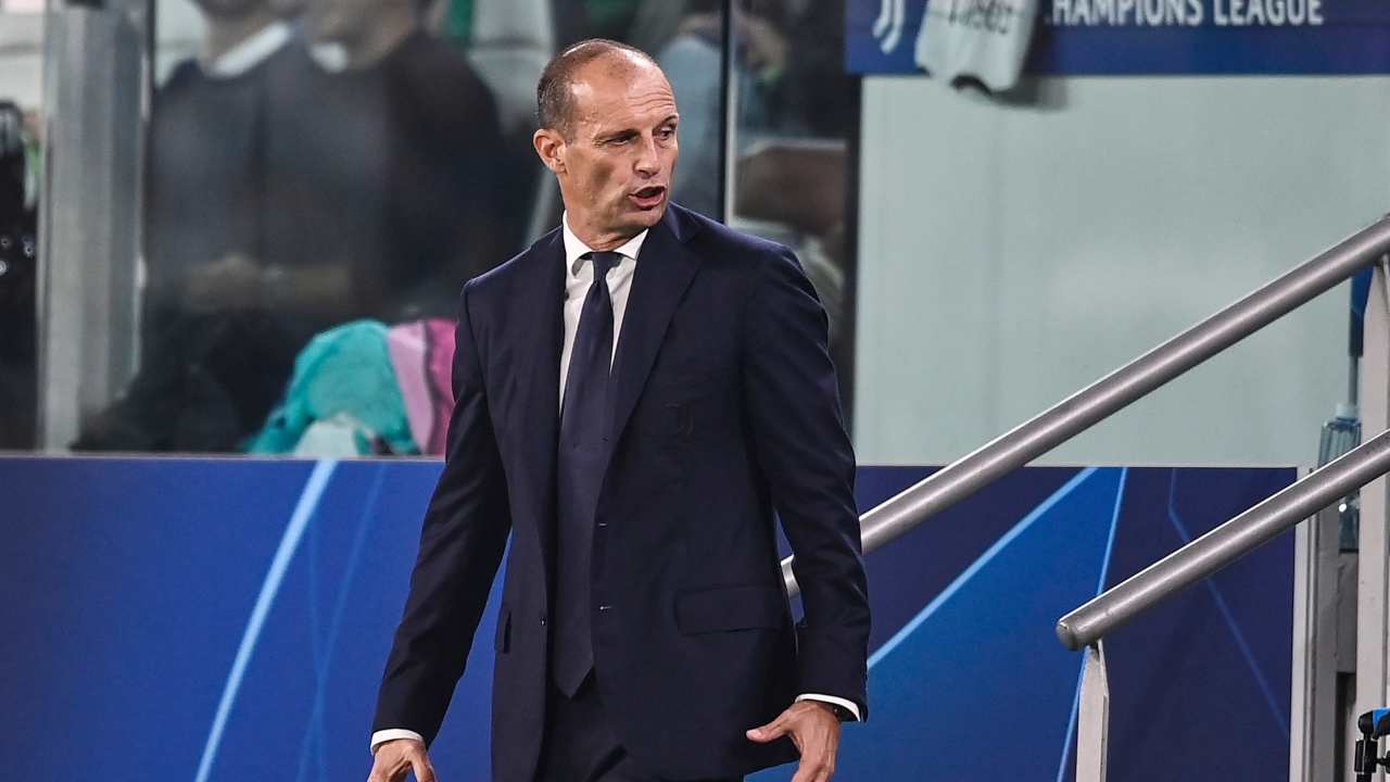 Juventus, la vittoria non basta ad Allegri: "Non può continuare ad allenare"