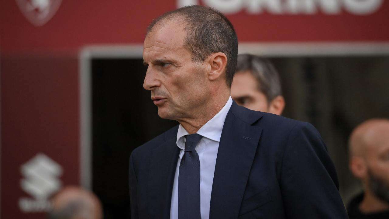 Nuovo attacco ad Allegri: "Senza campioni non è capace"