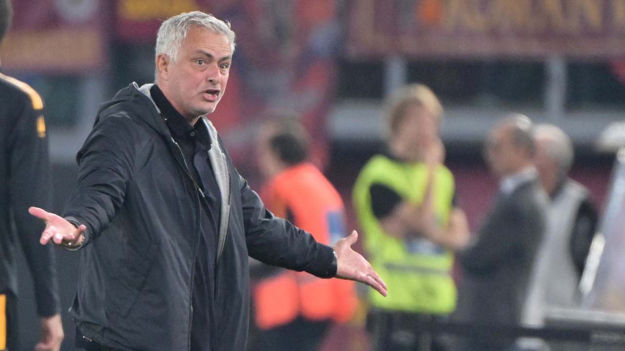 Roma, allarme Mourinho: il Chelsea gli soffia il pupillo