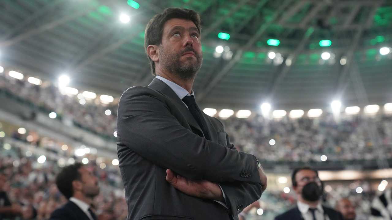 Calciomercato Juventus, dalla Spagna insistono: dopo le dimissioni del cda occhio al destino di Vlahovic
