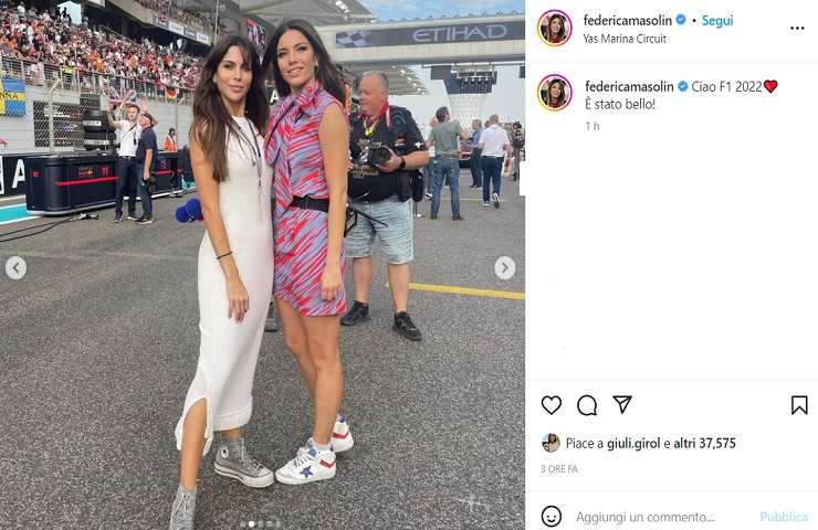 Federica Masolin saluta la Formula 1 con una gonna super - FOTO