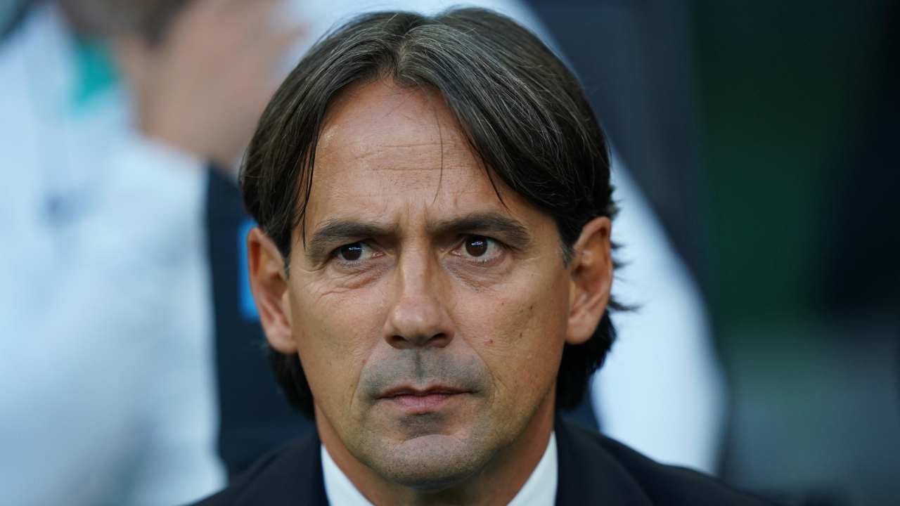 Calciomercato Inter, hanno perso la testa per Dumfries: 60 milioni per l'olandese