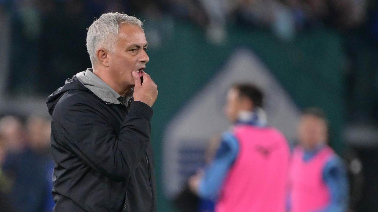 Roma, tensione Mourinho: addio a fine stagione
