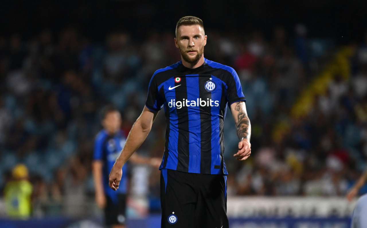 Calciomercato Inter rinnovo addio Skriniar de Vrij scelta fatta