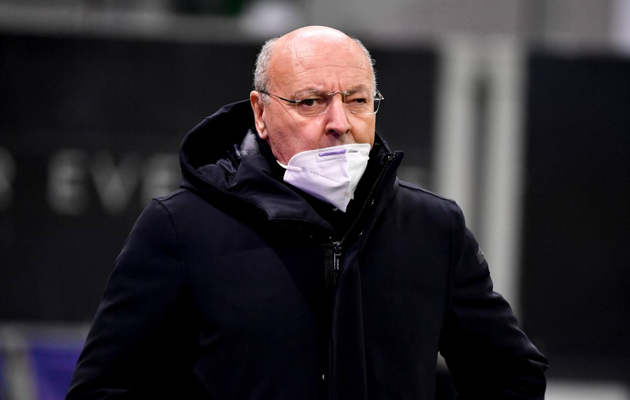 Calciomercato Inter addio immediato Dumfries gennaio bilancio