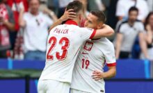 Frankowski esulta con Piatek