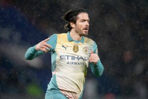Grealish esulta