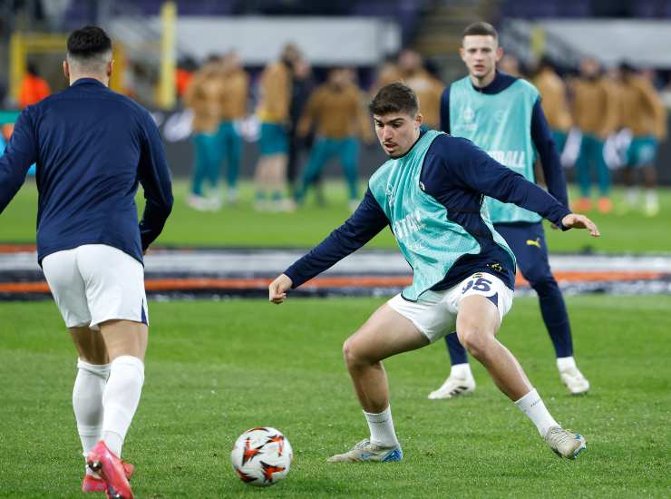 Akcicek durante un riscaldamento